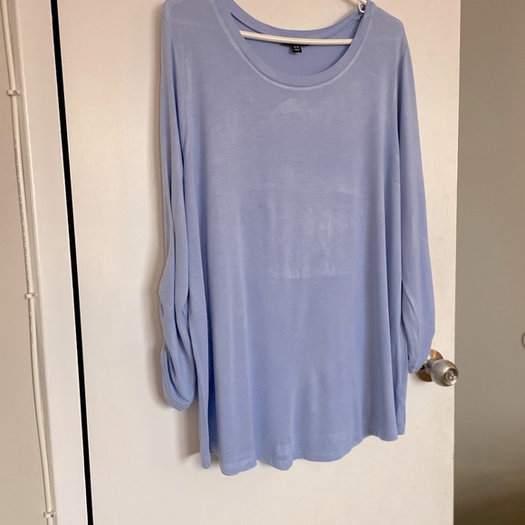 Lane Bryant Ruched Sleeve Lightweight Top - Size 18/20 - Picture 2 of 12